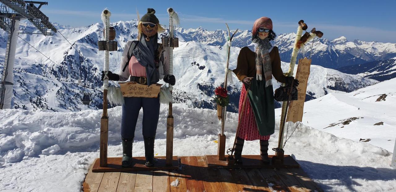 Appartementhaus Mayrhofen By Piaunddirk Bagian luar foto